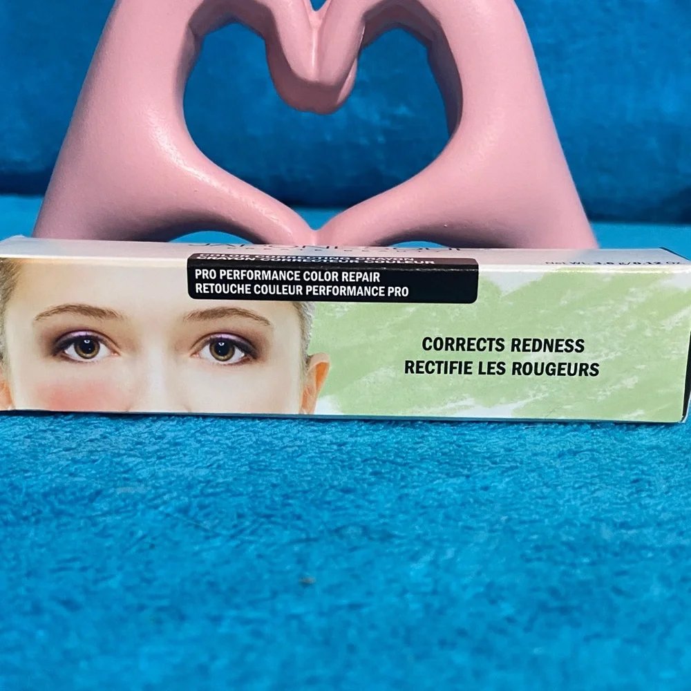 Japonesque Color Correcting Crayon - Shade 02
